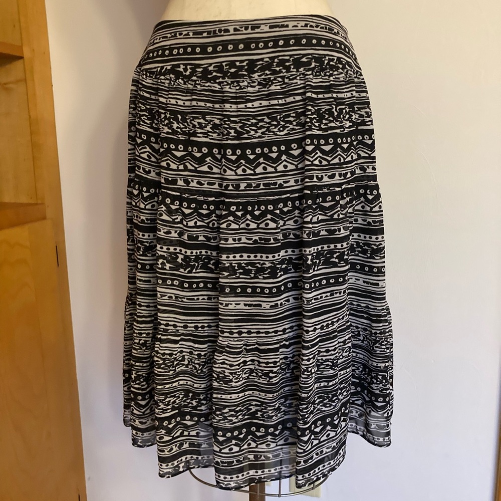 Bohemian style Geometric Black White Patterned Tiered Sheer Lined Skirt